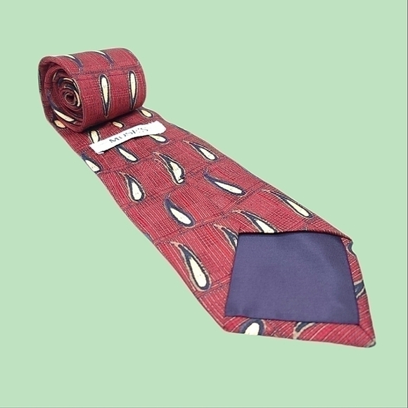 Muse's silk vintage men's red tie with classy abstract teardrop pattern - Picture 1 of 15